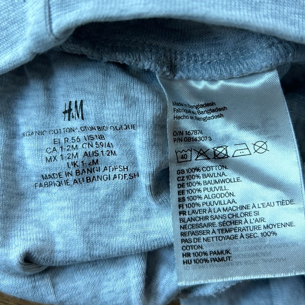 H&M Lot of Infant‎ Baby Girl Onesie and 3 Cozy Pants  Size New Born - Picture 3 of 3